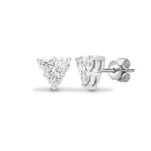 18E118 | 18ct White gold 48pt Natural Diamond stud earrings.