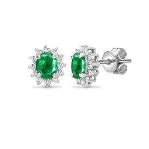 18E194 | 18ct White gold Natural Diamond 18pt and Emerald 67pt and stud earrings.
