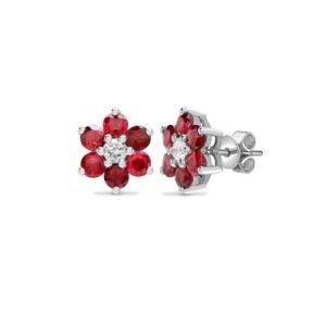 18E242 | 18ct White gold Natural Diamond 21pt and ruby 1.80ct stud earrings.